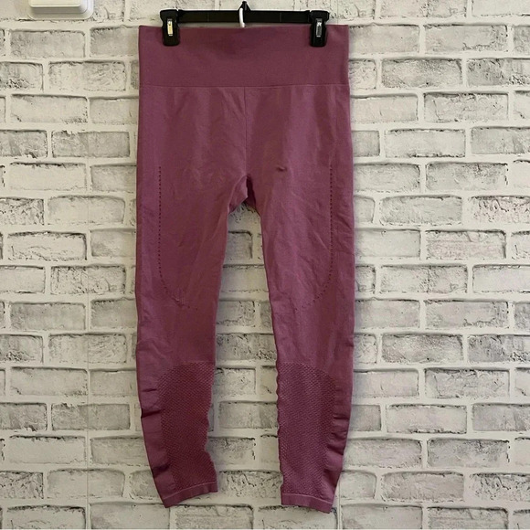 Women’s Joy Lab High Rise compression blush pink leggings, large - Picture 1 of 3